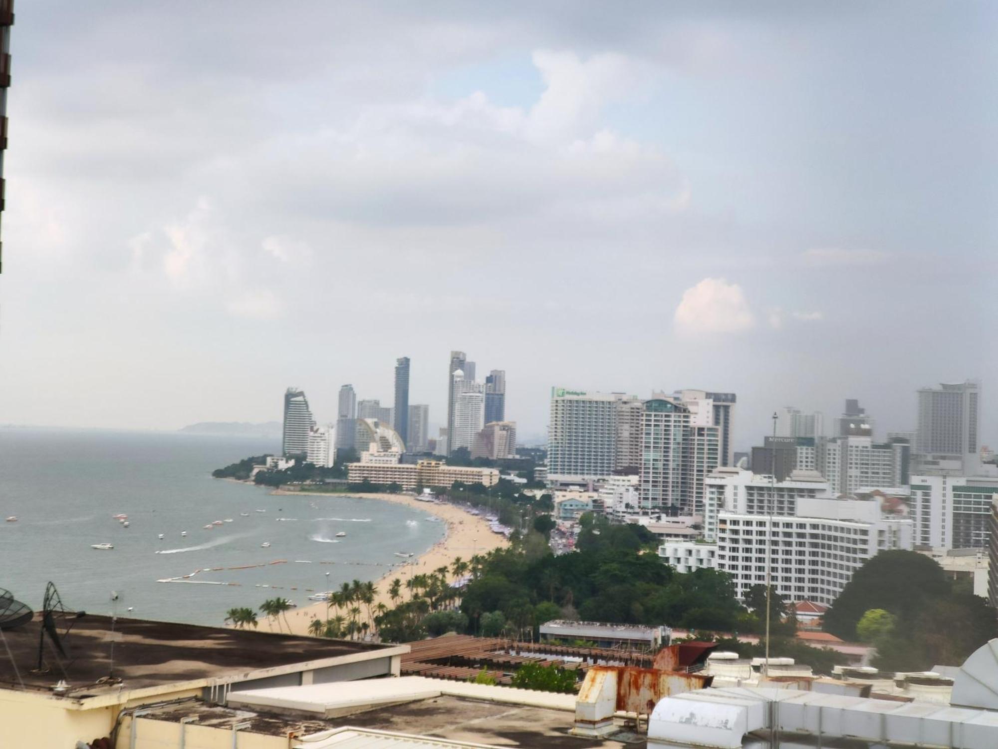 View Talay 6 Pattaya Beach By Anatolia Condo Suite Eksteriør bilde