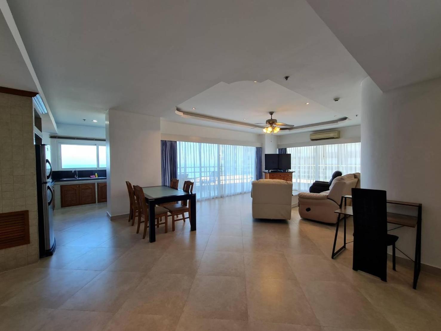 View Talay 6 Pattaya Beach By Anatolia Condo Suite Eksteriør bilde