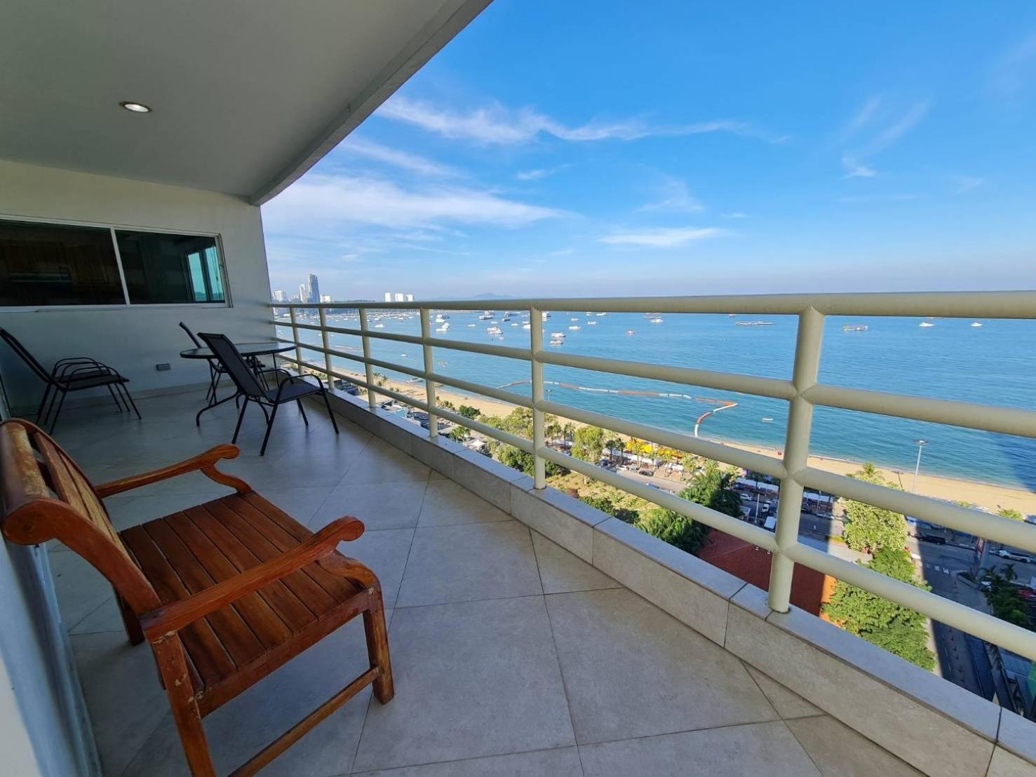 View Talay 6 Pattaya Beach By Anatolia Condo Suite Eksteriør bilde