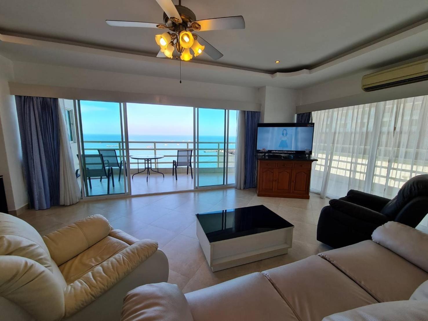 View Talay 6 Pattaya Beach By Anatolia Condo Suite Eksteriør bilde