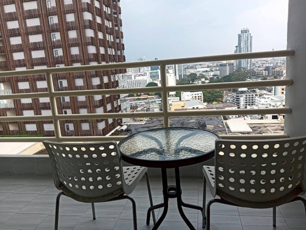 View Talay 6 Pattaya Beach By Anatolia Condo Suite Eksteriør bilde