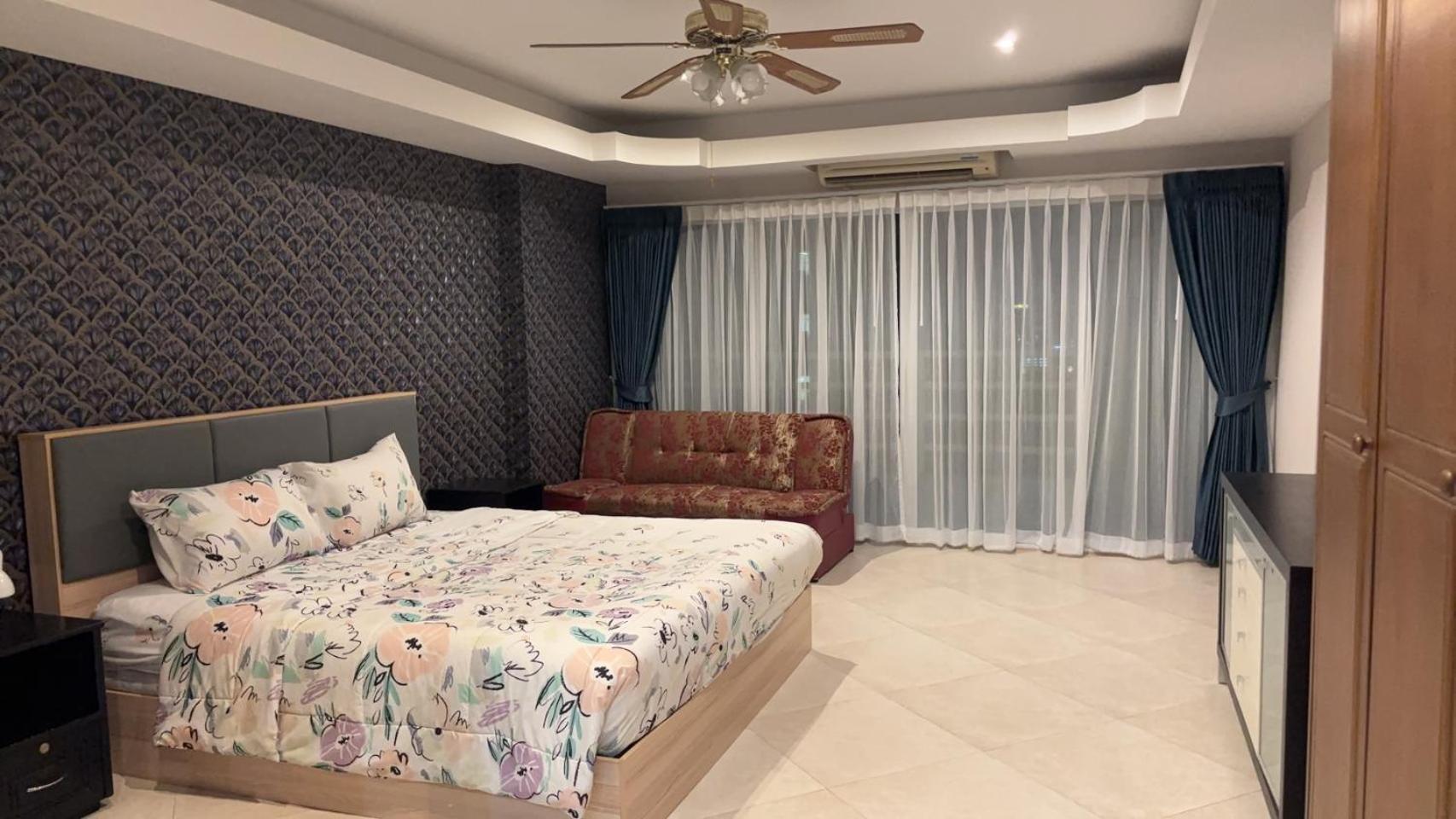 View Talay 6 Pattaya Beach By Anatolia Condo Suite Eksteriør bilde