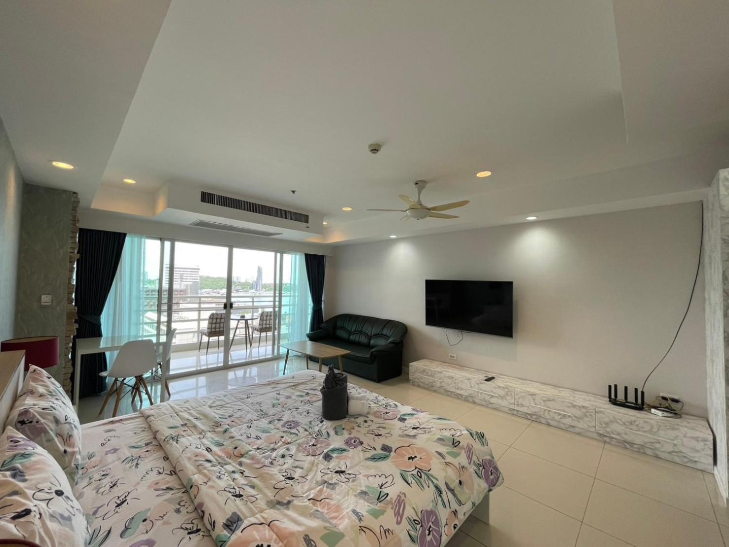 View Talay 6 Pattaya Beach By Anatolia Condo Suite Eksteriør bilde