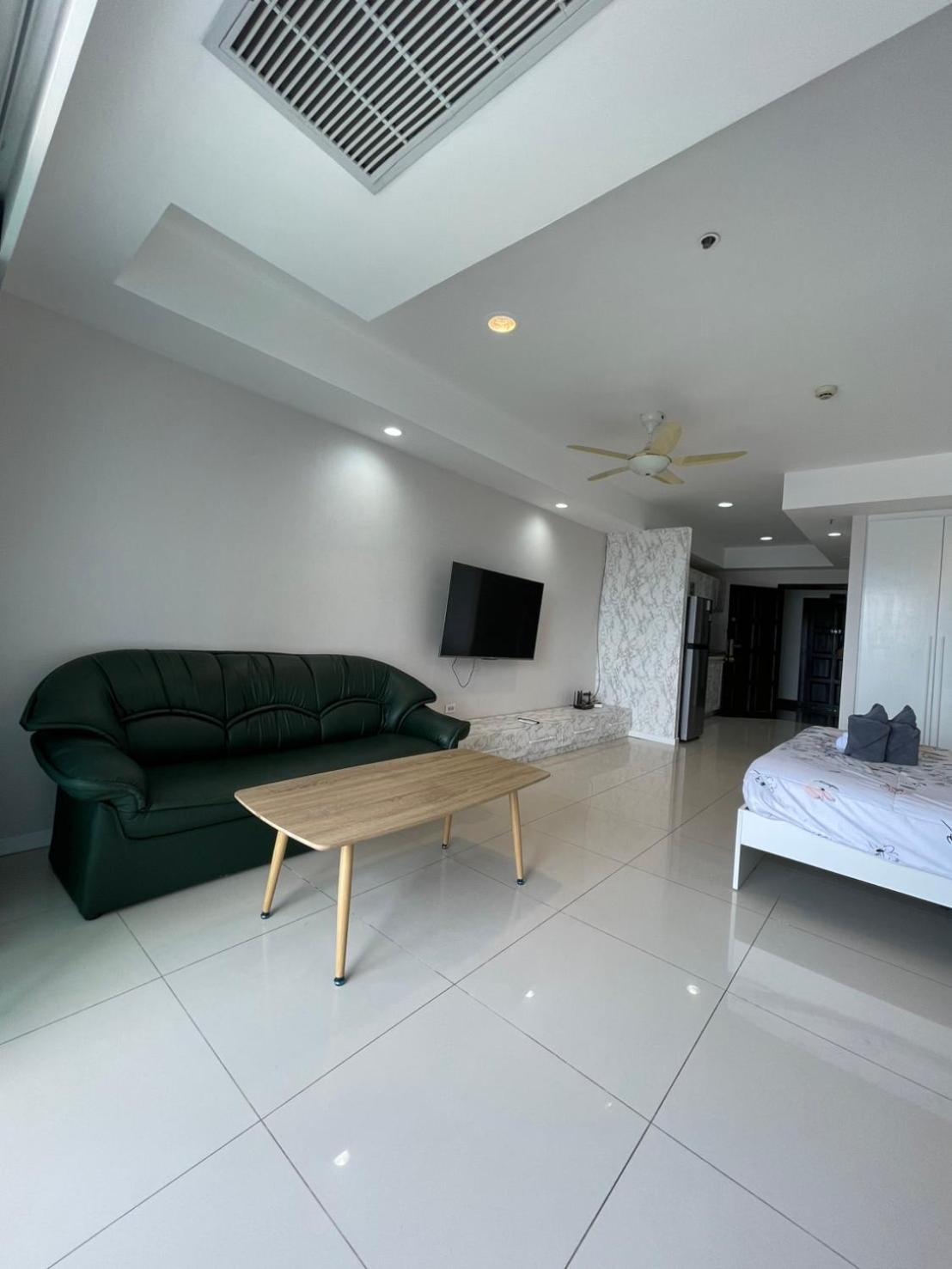 View Talay 6 Pattaya Beach By Anatolia Condo Suite Eksteriør bilde